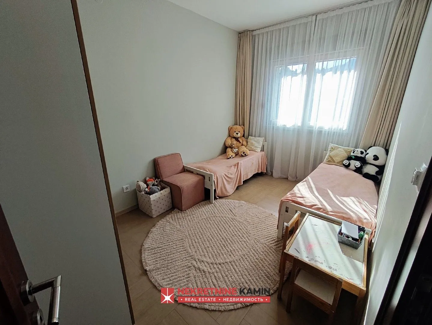 Prodaja, trosoban stan, 114m², Dobrota, Kotor
