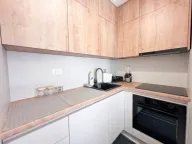 Izdavanje, dvosoban stan, 60m², Pobrežje, Podgorica - image 6