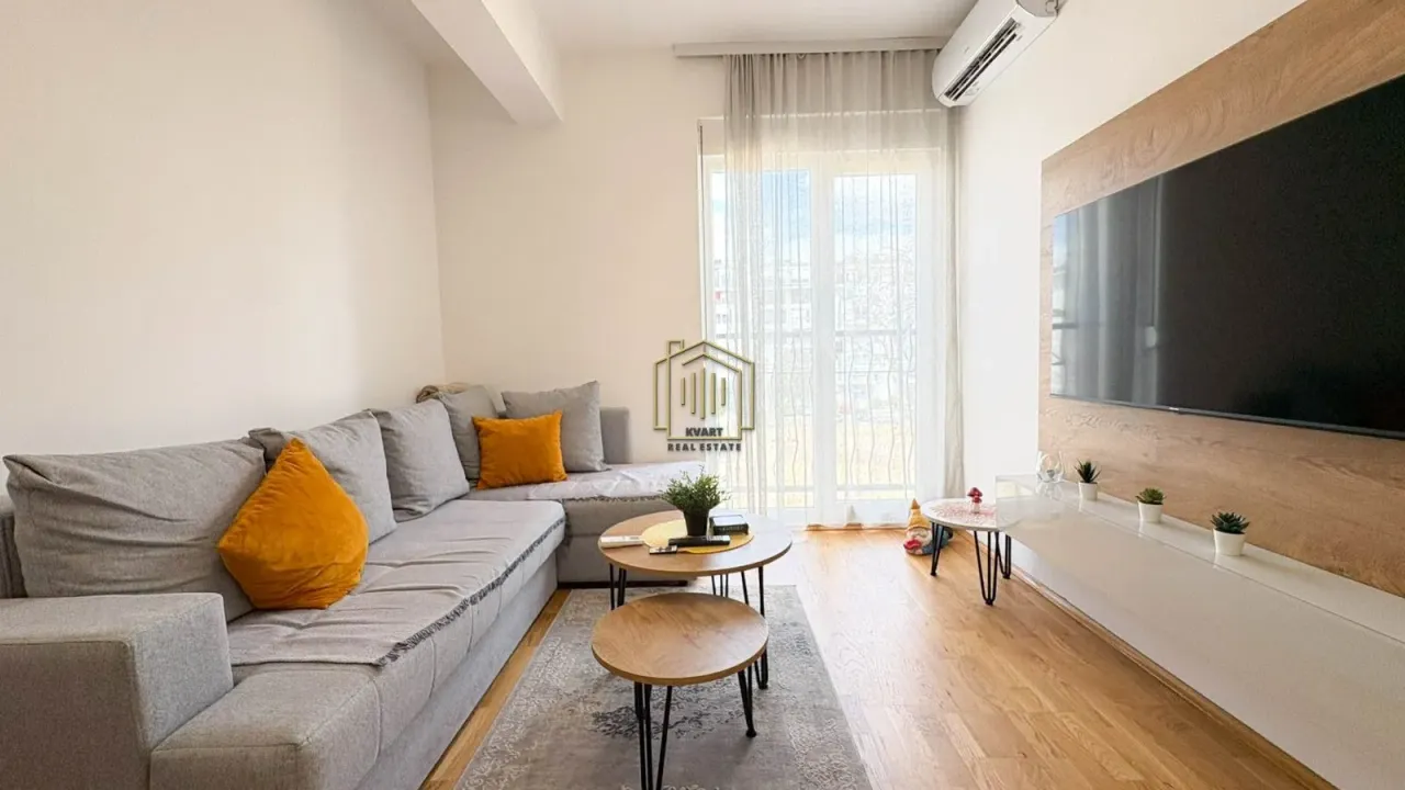 Izdavanje, jednosoban stan, 36m², Stari Aerodrom, Podgorica