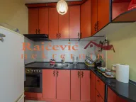 Izdavanje, trosoban stan, 65m², Kluz, Zvezdara Sve Podlokacije - image 7