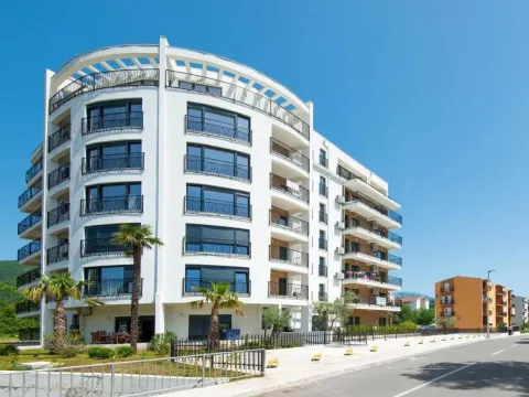 Sale, two bedroom apartment, 64m², Seljanovo, Tivat