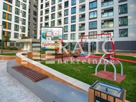Building courtyard with a children's playground. - image 13
