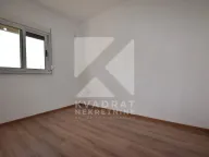 Izdavanje, poslovni prostor, 70m², Konik, Podgorica - image 4