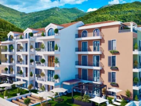 Sale, studio apartment, 37m², Tivat, Crna Gora - image 8