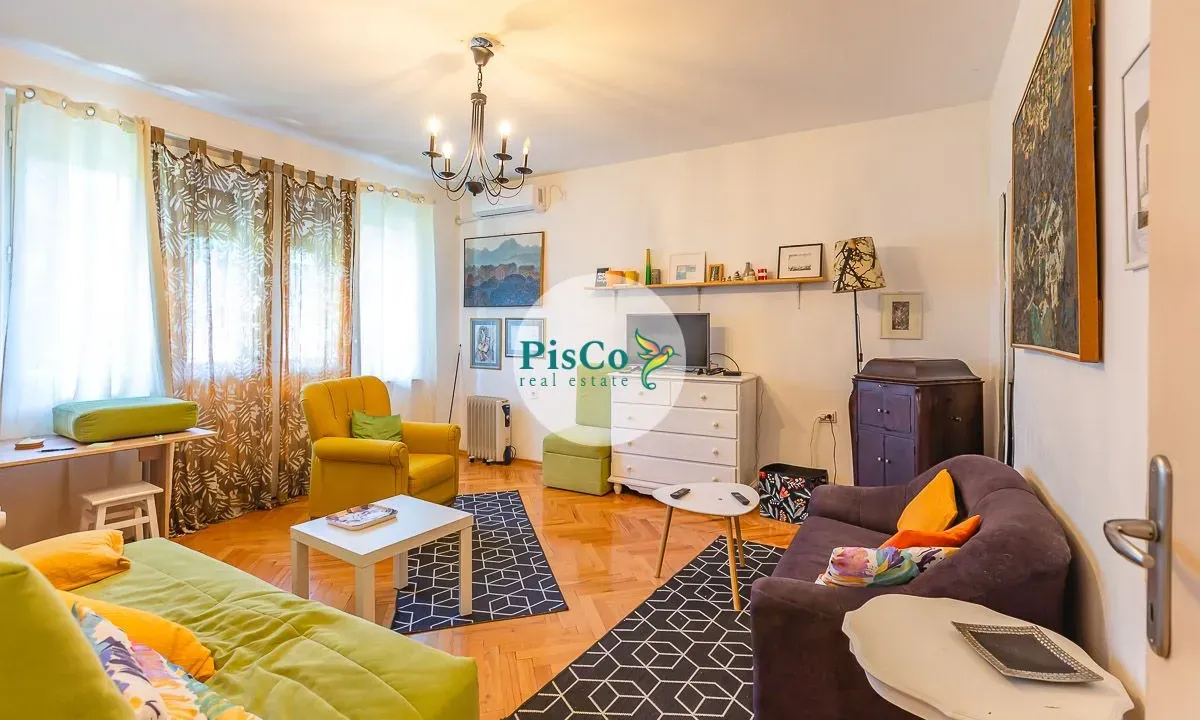 Izdavanje, jednosoban stan, 76m², Centar, Podgorica