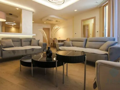 Prodaja, dvosoban stan, 104m², Budva, Crna Gora - image 2