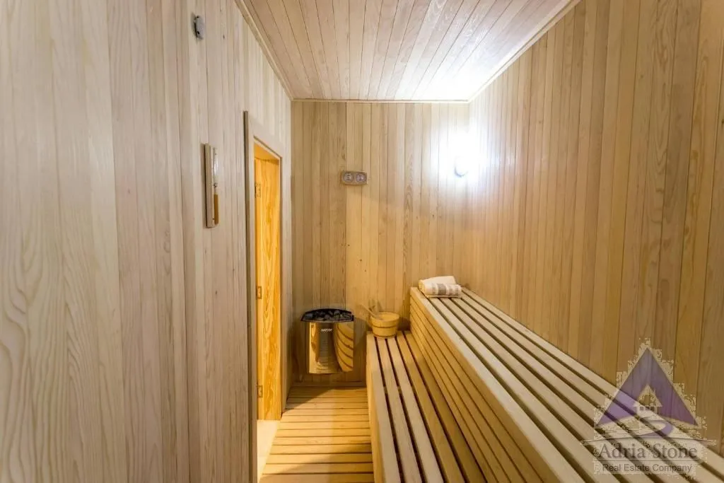 Prodaja, kuća, 420m², Đenovići, Herceg Novi