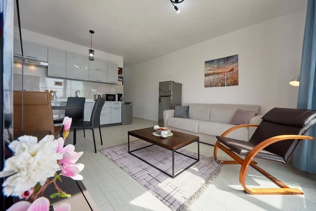 Sale, three bedroom apartment, 55m², Pržno, Budva