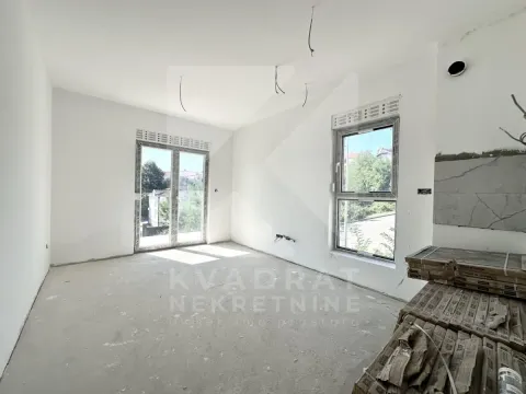 Prodaja, dvosoban stan, 50m², Zabjelo, Podgorica - image 2