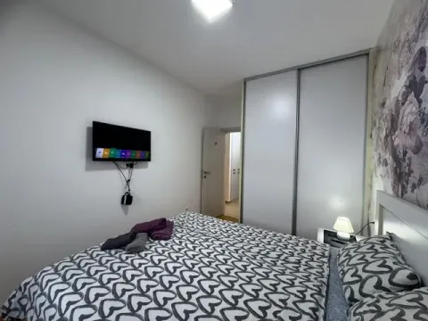 Izdavanje, jednosoban stan, 45m², Centar, Budva - image 7