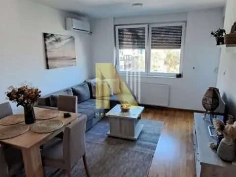 Stan in Novo naselje