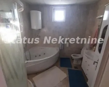 Prodaja, kuća, 194m², Šid, Srbija - image 7