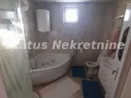 Prodaja, kuća, 194m², Šid, Srbija - image 7