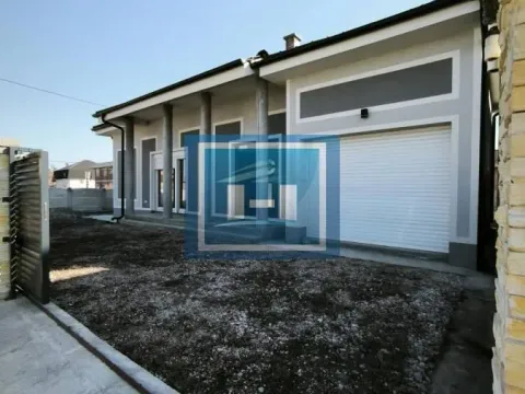 Sale, house, 400m², Varvarin, Srbija - image 16