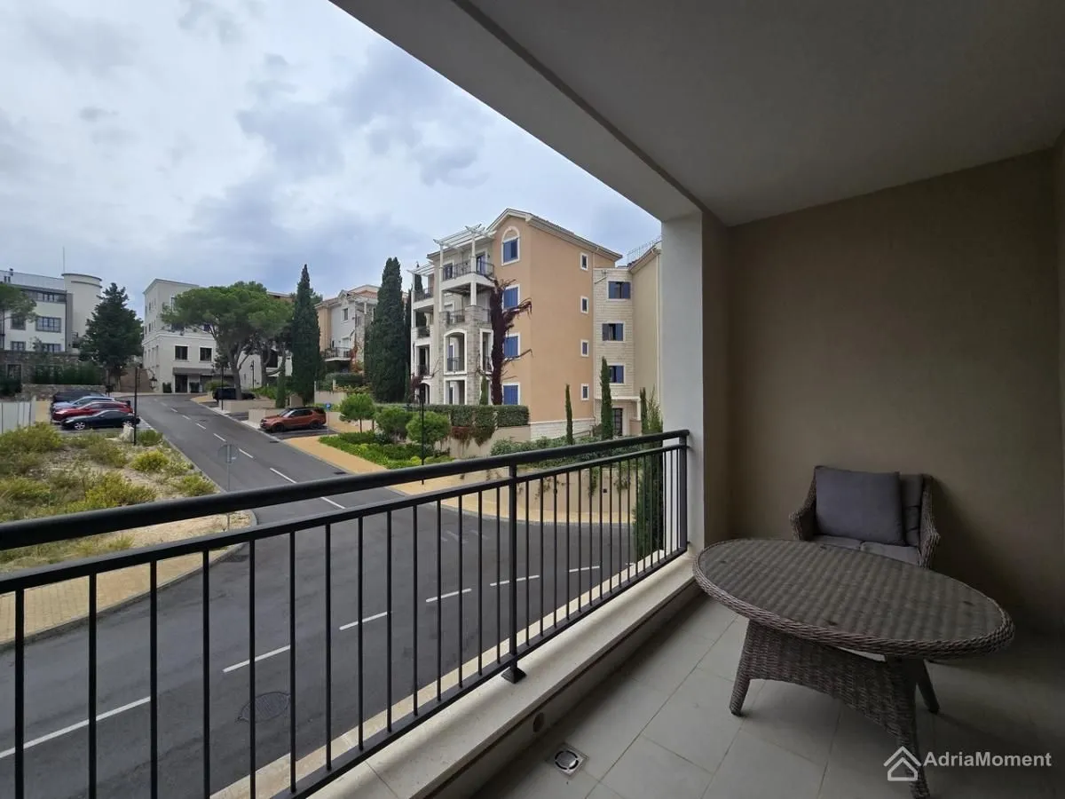 Prodaja, dvosoban stan, 99m², Luštica Bay, Tivat