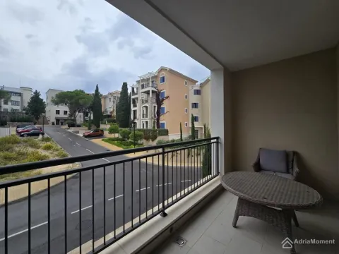 Sale, two bedroom apartment, 99m², Luštica Bay, Tivat - image 4