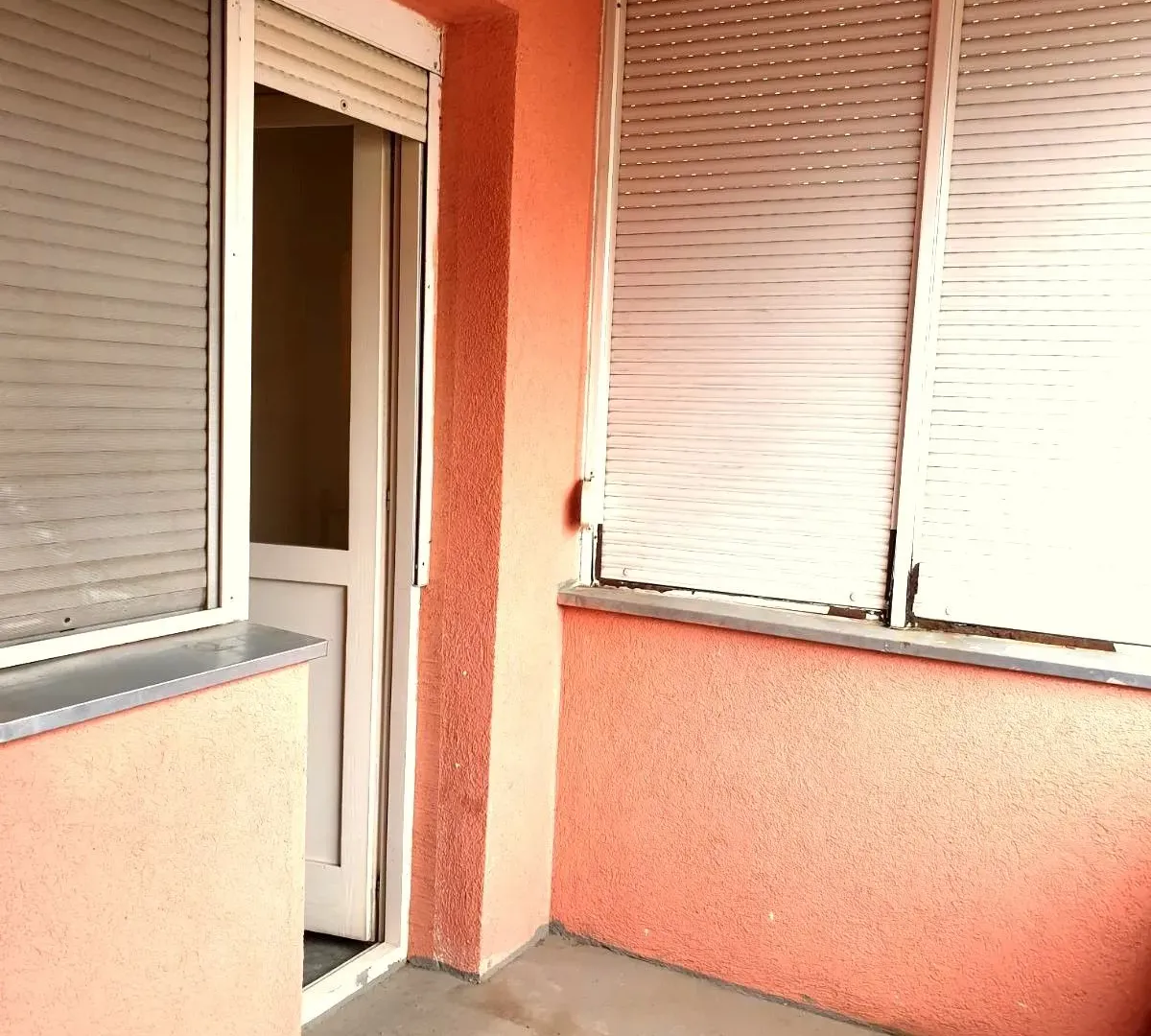 Prodaja, jednosoban stan, 50m², Karaburma, Palilula Sve Podlokacije