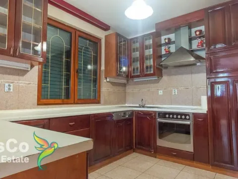 Sale, house, 350m², Zabjelo, Podgorica - image 2