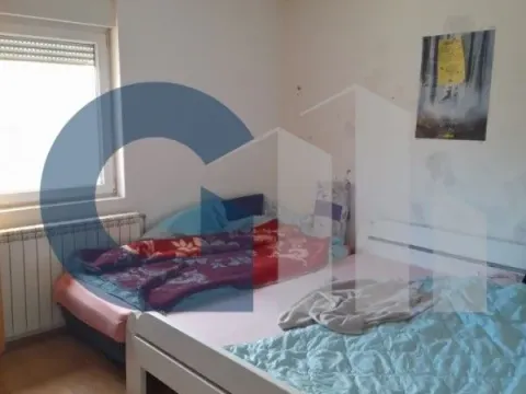 Prodaja, trosoban stan, 125m², Petlovo Brdo, Beograd - image 4