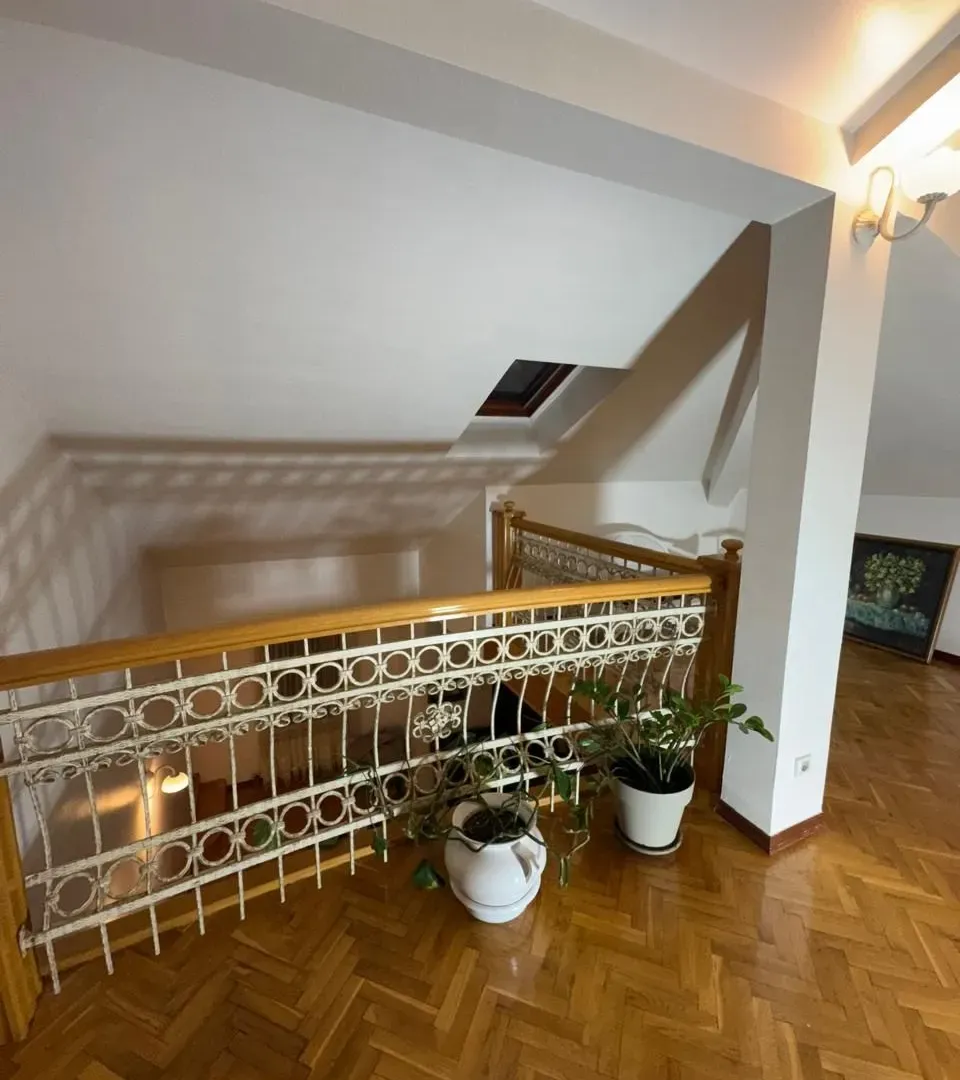 Rent, apartment, 142m², Vezirov Most, Podgorica