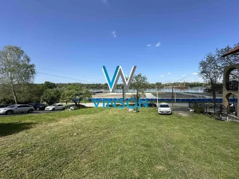 Zemljište in Sremska Kamenica