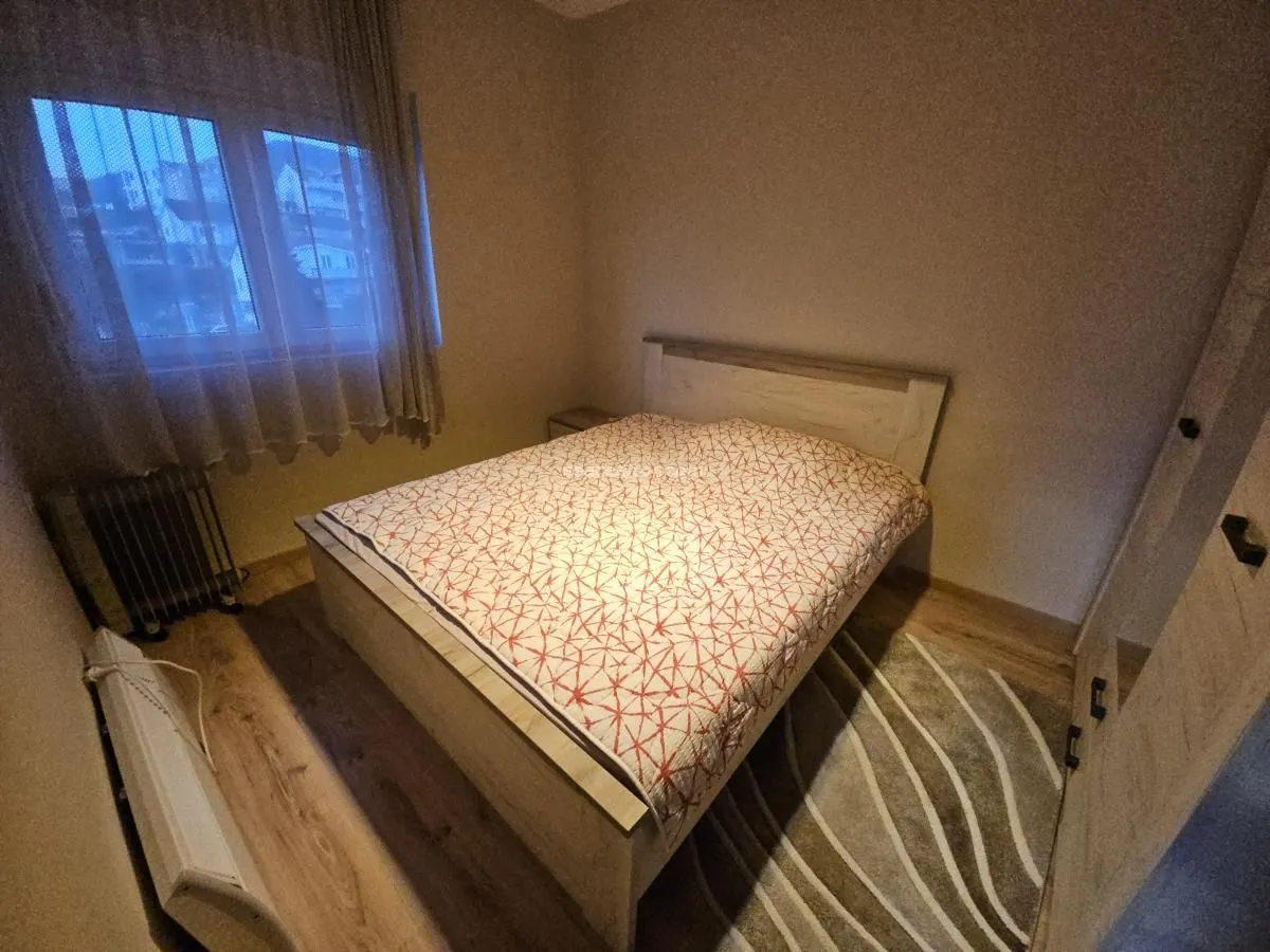 Prodaja, kuća, 220m², Centar, Tivat
