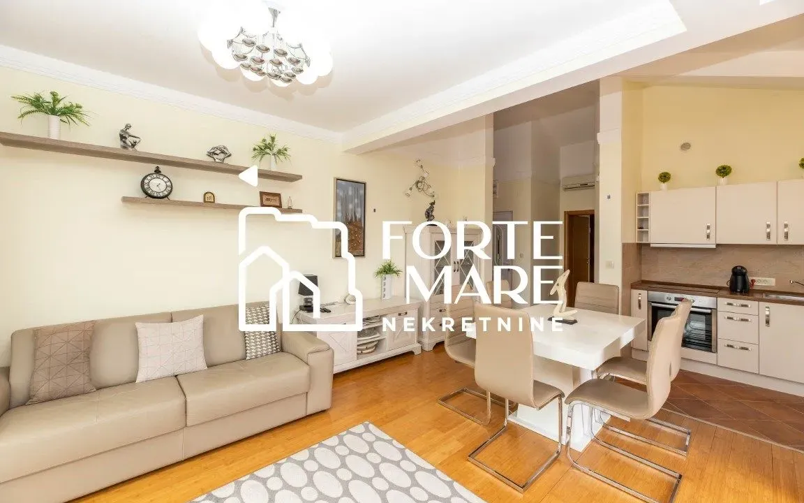 Sale, one bedroom apartment, 75m², Đenovići, Herceg Novi