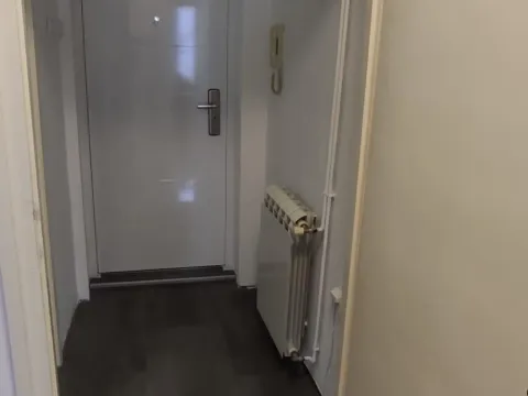 Izdavanje, dvosoban stan, 51m², Stari Grad, Beograd - image 12