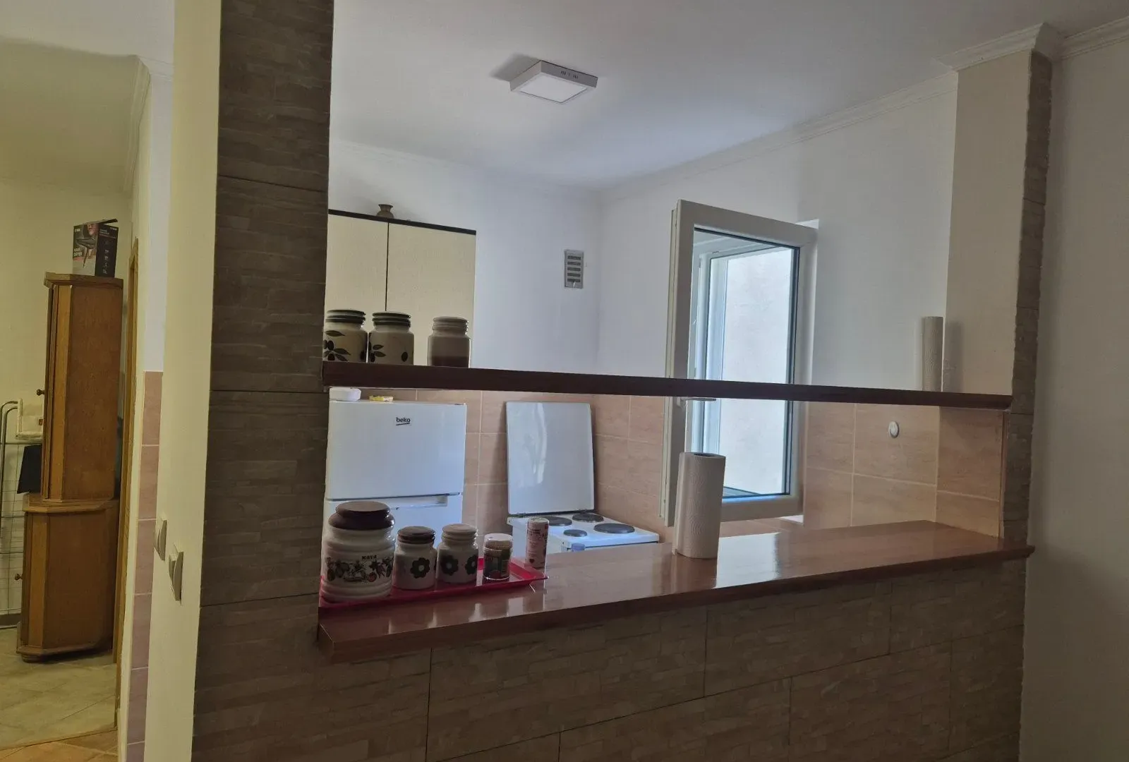 Prodaja, jednosoban stan, 40m², Dobrota, Kotor