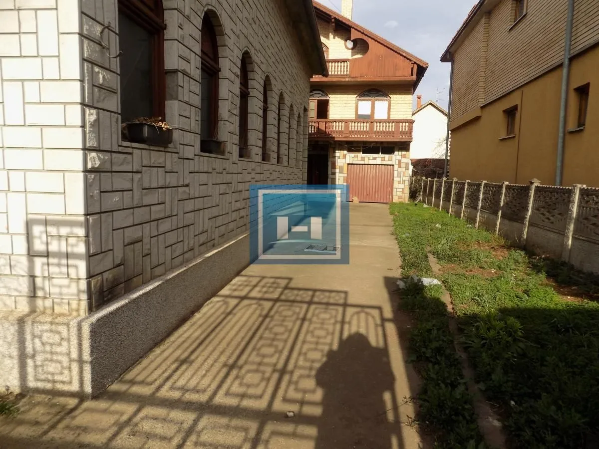 Sale, house, 500m², Paraćin, Srbija