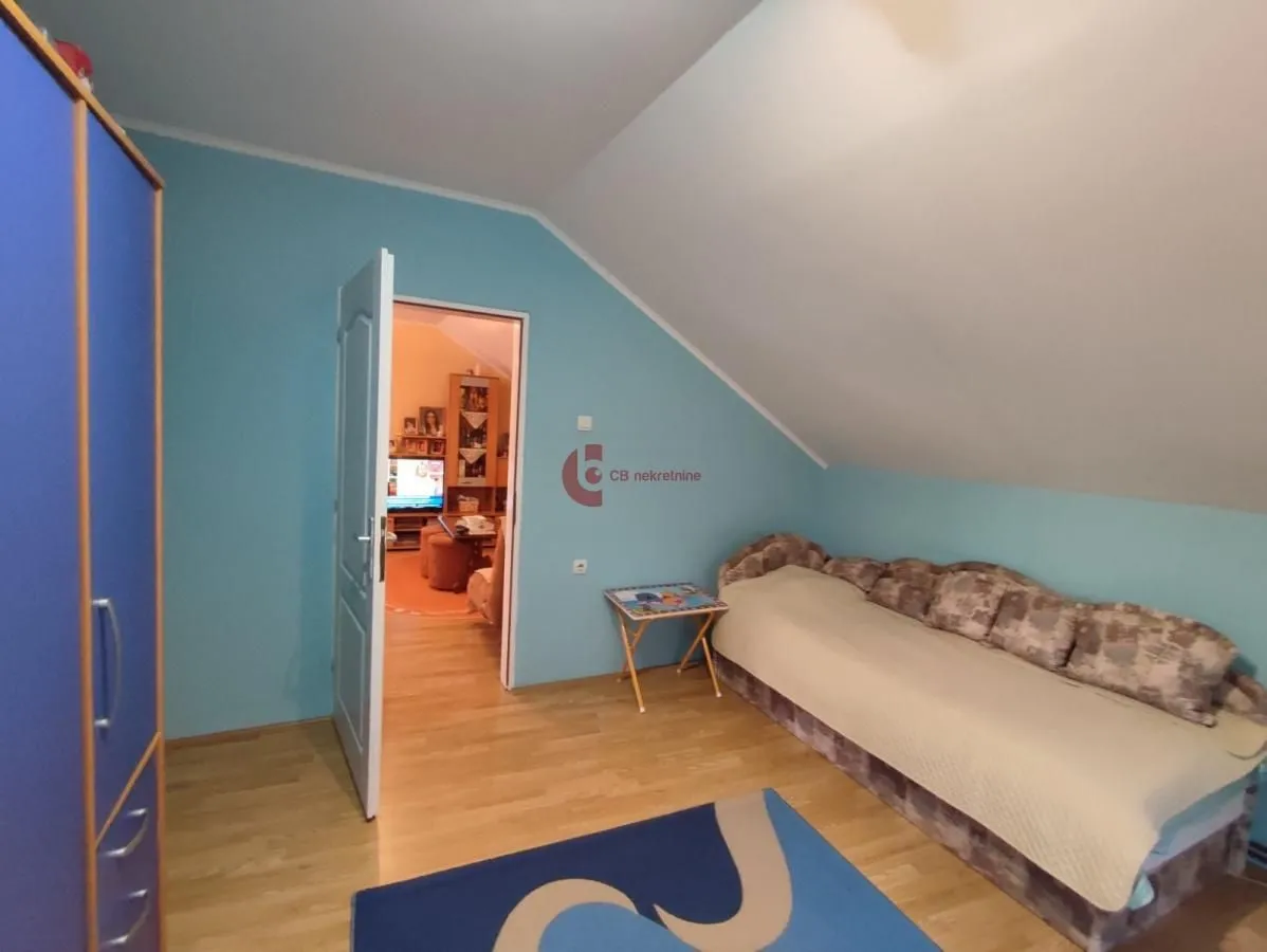 Prodaja, kuća, 224m², Dudova Šuma, Subotica