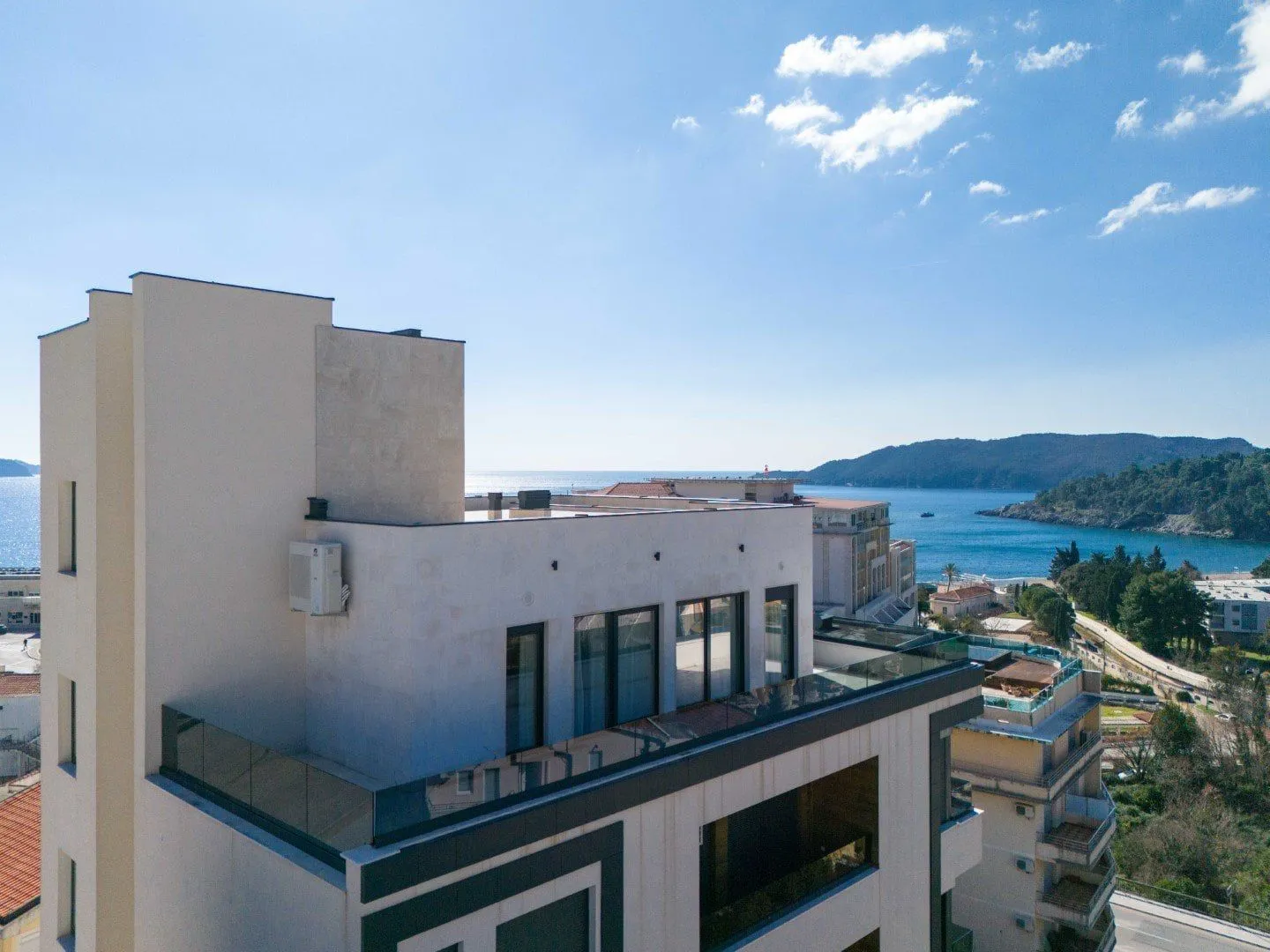 Prodaja, dvosoban stan, 134m², Bečići, Budva