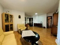 Prodaja, kuća, 235m², Voždovac Sve Podlokacije, Beograd - image 2