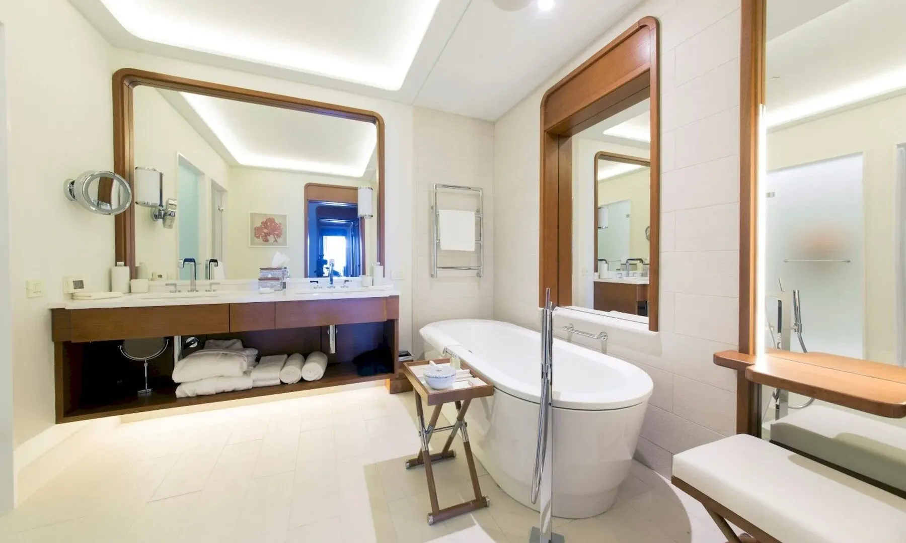 Sale, three bedroom apartment, 236m², Porto Montenegro, Tivat
