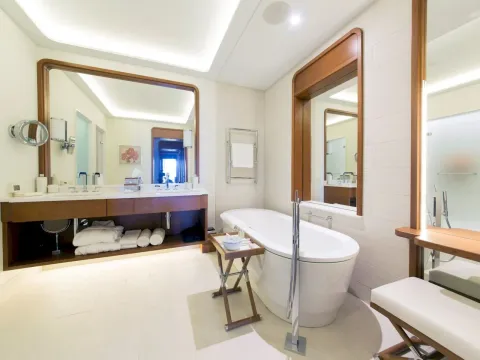 Sale, three bedroom apartment, 236m², Porto Montenegro, Tivat - image 18