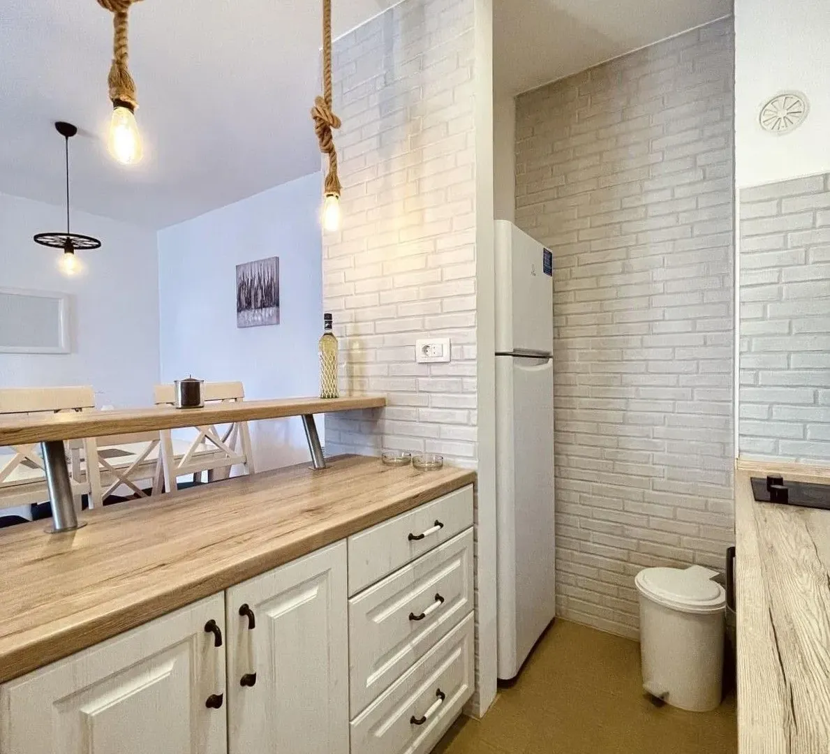 Rent, one bedroom apartment, 52m², Adok, Budva