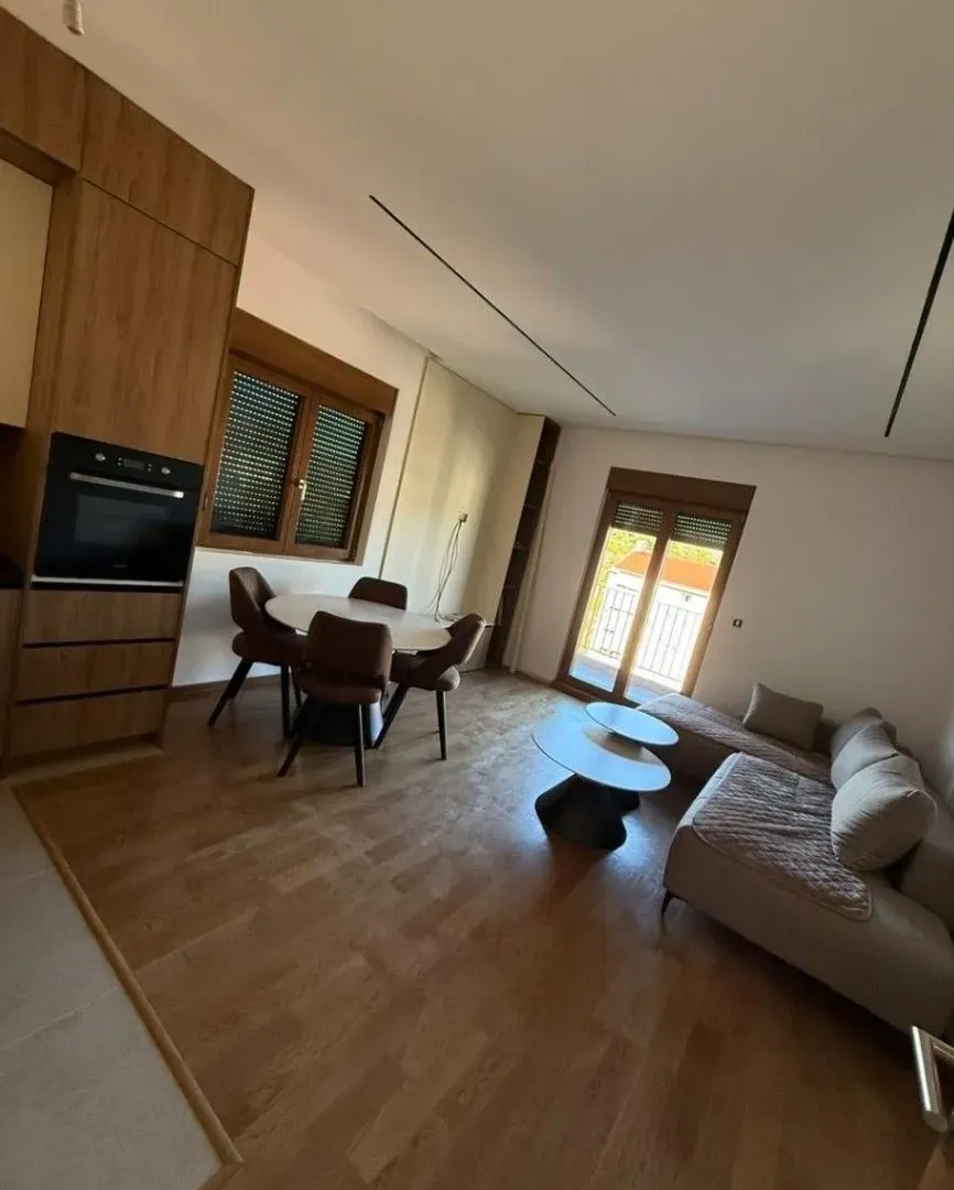 Izdavanje, jednosoban stan, 47m², Zagorič, Podgorica