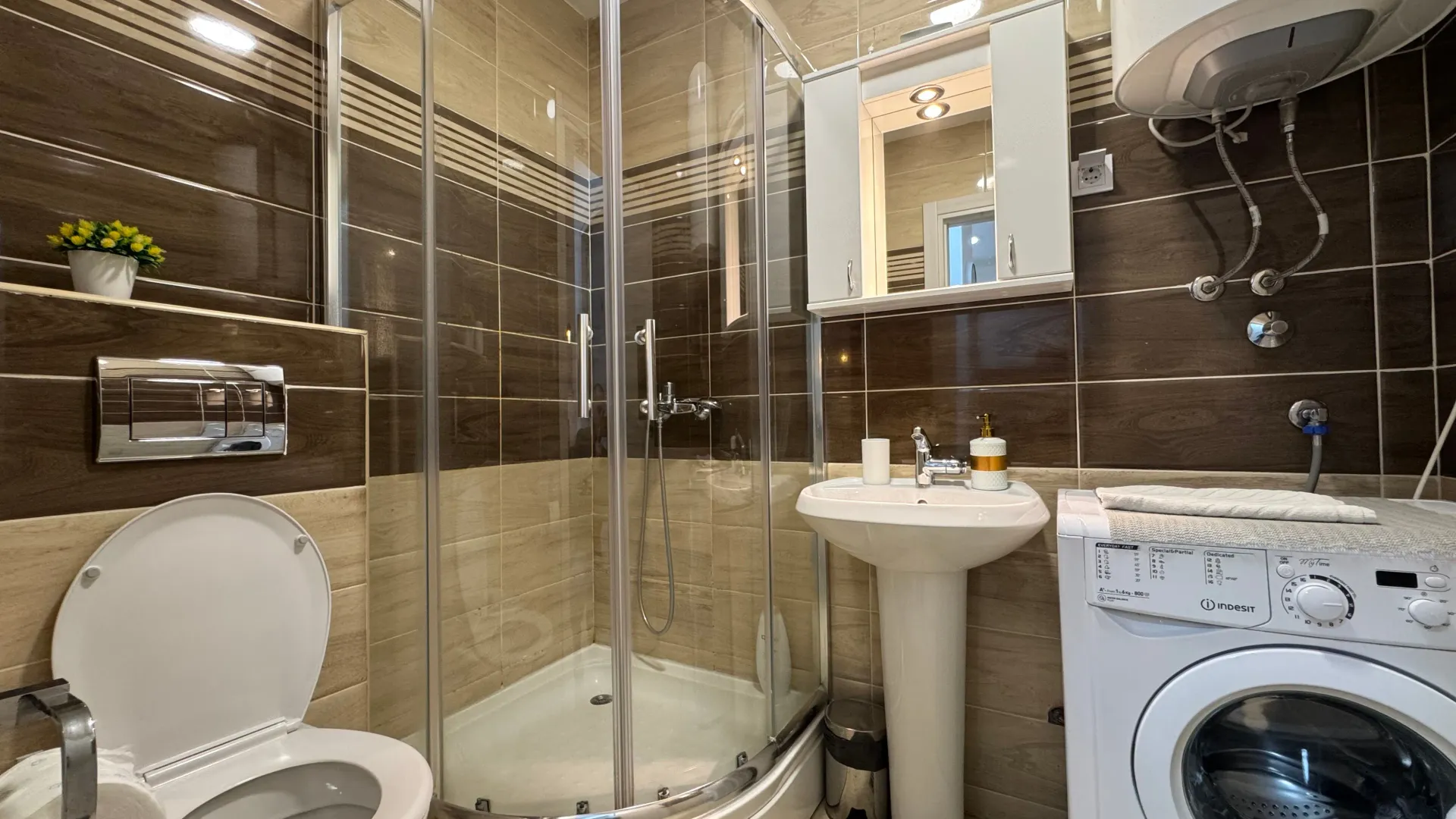 Daily-rent, two bedroom apartment, 67m², Centar, Budva
