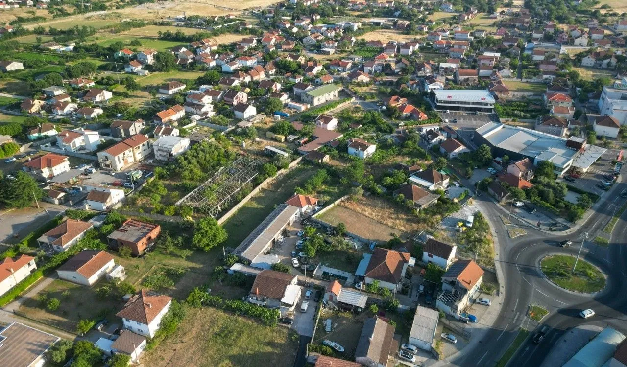 Prodaja, plac, 1182m², Donja Gorica, Podgorica