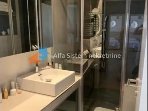 Izdavanje, dvosoban stan, 60m², Kalenić Pijaca, Vračar Sve Podlokacije - image 9