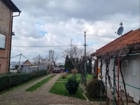 Rent, house, 100m², Petrovaradin, Novi Sad - image 17