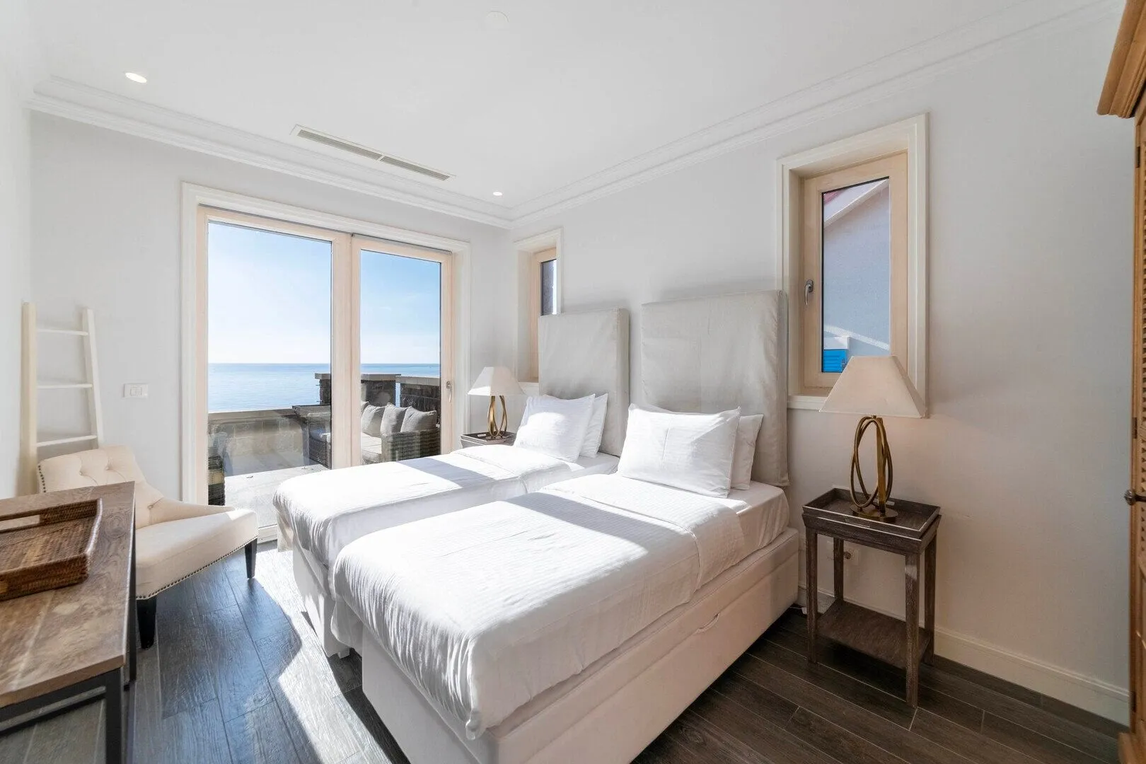 Prodaja, dvosoban stan, 108m², Kotor, Crna Gora