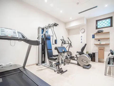 Prodaja, dvosoban stan, 150m², Tivat, Crna Gora - image 11