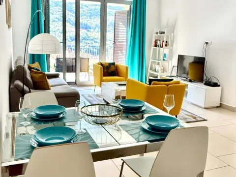 Sale, one bedroom apartment, 58m², Morinj, Kotor - image 2