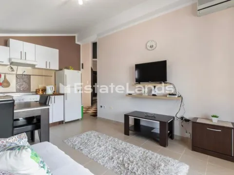 Izdavanje, jednosoban stan, 50m², Seljanovo, Tivat - image 4