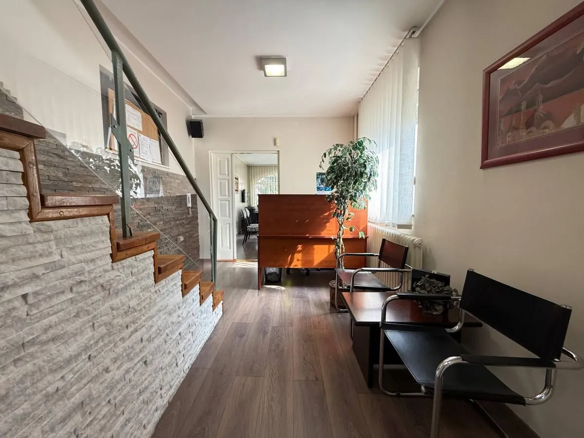 Rent, office space, 125m², Banatić, Novi Sad Sve Podlokacije