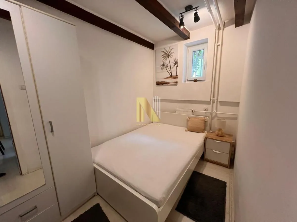 Prodaja, dvosoban stan, 48m², Centar, Novi Sad
