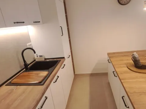 Prodaja, jednosoban stan, 42m², Bečići, Budva - image 8