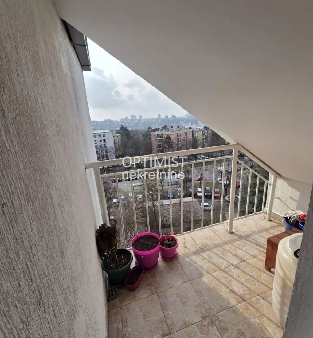 Sale, four bedroom apartment, 95m², Brace Jerković, Voždovac Sve Podlokacije