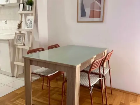 Izdavanje, jednosoban stan, 52m², City Kvart, Podgorica - image 5